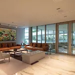 アパート Cascais - 1 Bedroom And Shared Pool In Campolide リスボン