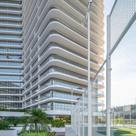 Cascais - 1 Bedroom And Shared Pool In Campolide * Lizbona