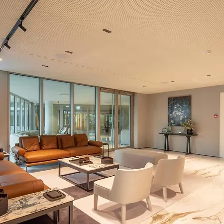 Cascais - 1 Bedroom And Shared Pool In Campolide アパート