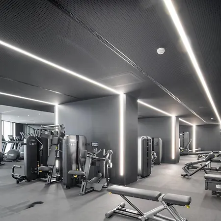 Cascais - 1 Bedroom And Shared Pool In Campolide