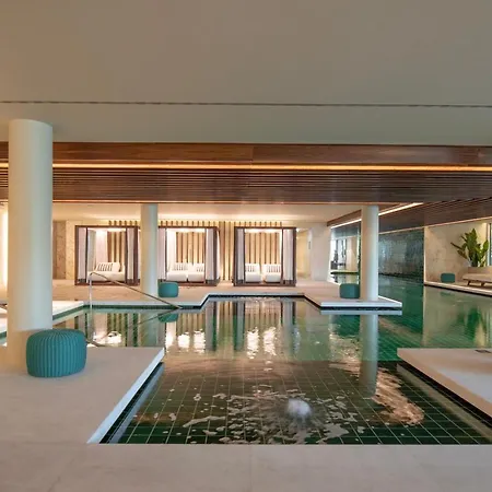 Cascais - 1 Bedroom And Shared Pool In Campolide * リスボン