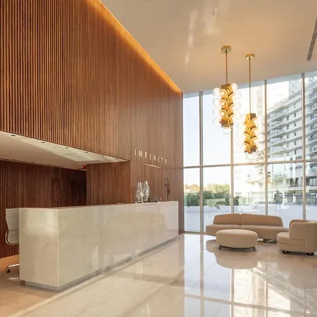 Cascais - 1 Bedroom And Shared Pool In Campolide *